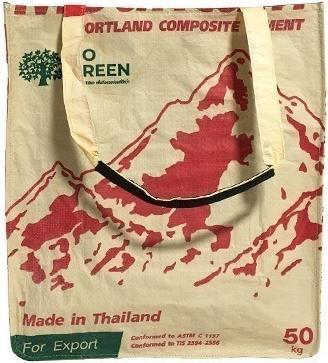 Actual product image Bekos Upcycling - Grosser Shopper aus recycelten Zementsäcke Mountain