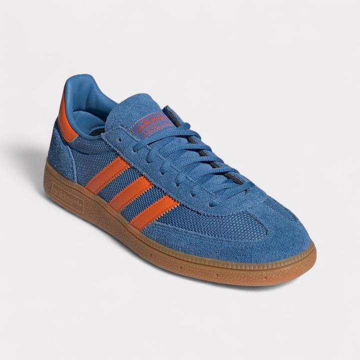 Orange, Focus Blue, Gum