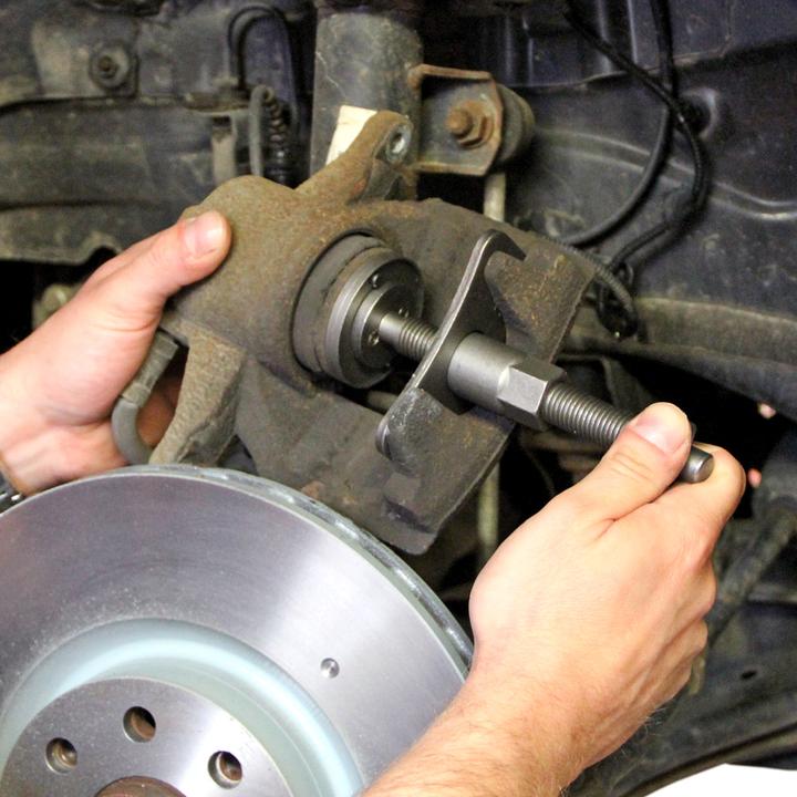 Actual product image tectake Brake piston return