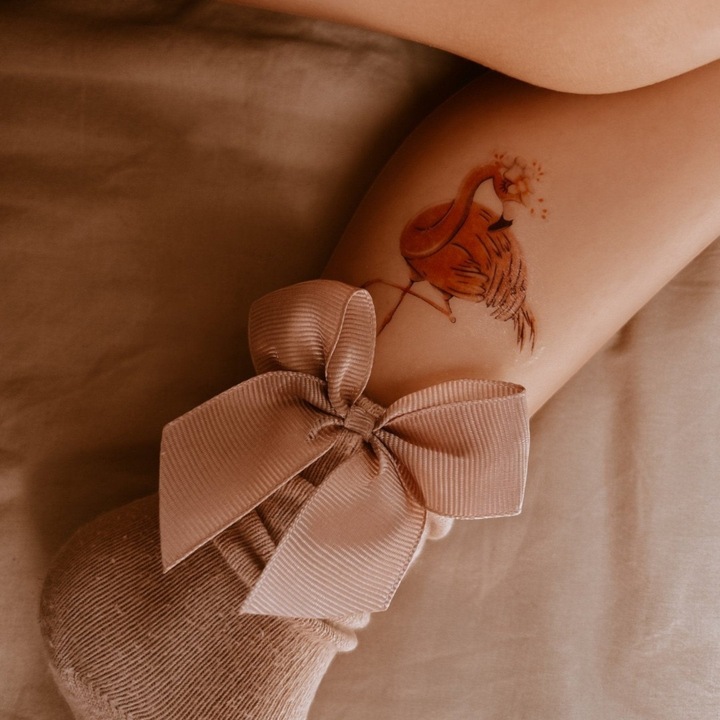 Immagine prodotto Mrs. Ertha Mrs Ertha - Tatuaggi per bambini con fenicottero