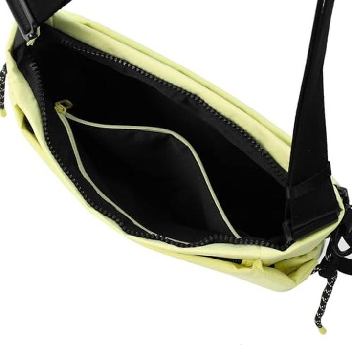 Actual product image Hedgren Makoto Umhängetasche 26.5 cm