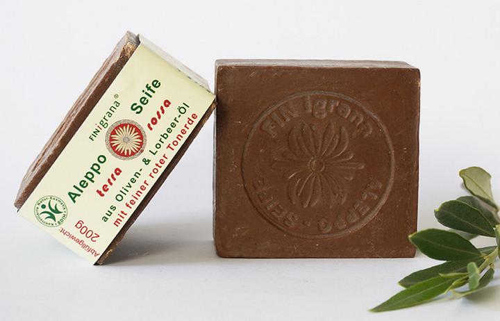 Actual product image FINigrana Aleppo soap scrub TerraRos. (Exfoliating soap)