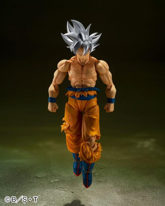 Immagine prodotto Bandai Dragon Ball S.H. Figuarts Son Goku Ultra Instinct Toyotarou Edition)