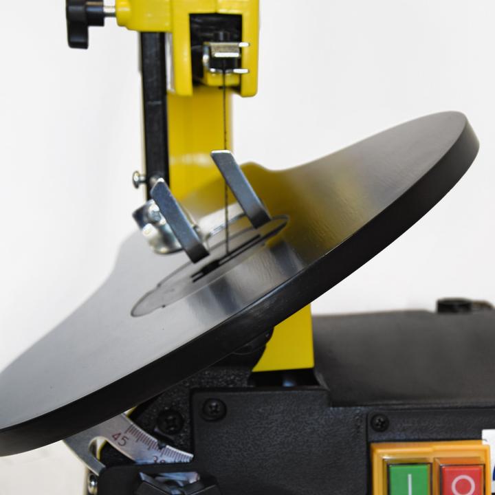 Actual product image Markmüller BAMATO - Dekupiersäge DEK-1600V inkl. 10 Sägeblätter und 64 tlg. Werkzeug-Set