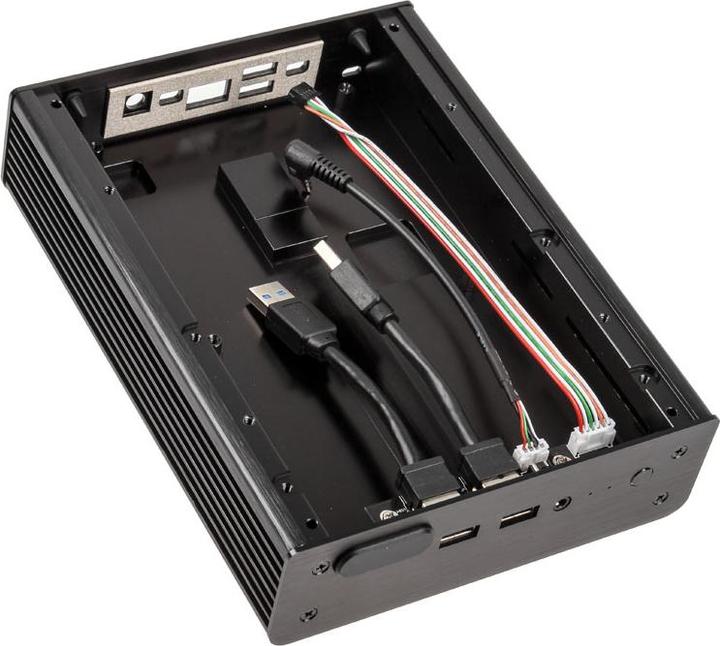 Produktbild Akasa Newton MC (UCFF)