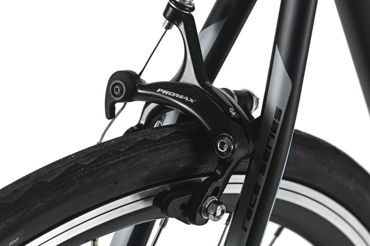 Actual product image Wyld Rennrad 28" Whirlwind 70 Schwarz-Blau 14 Gänge (58 cm)