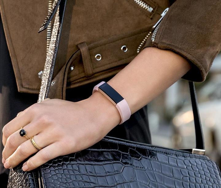 Produktbild Fitbit Alta HR (15 mm)