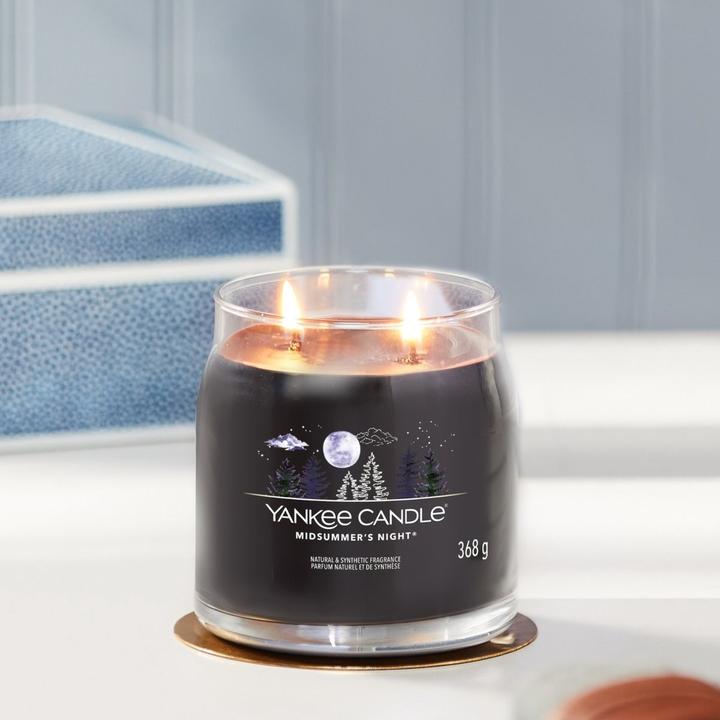 Immagine prodotto Yankee Candle Duftkerze Midsummer's Night Signature Medium Jar