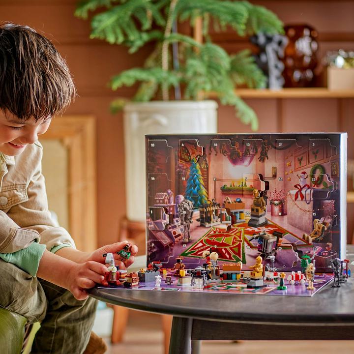 Actual product image LEGO Advent Calendar 2025 (LEGO Star Wars, 75418)
