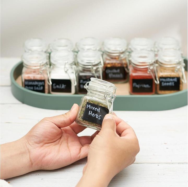 Image du produit Oak & Steel Pots à épices avec couvercle 12 pièces (Différentes épices)