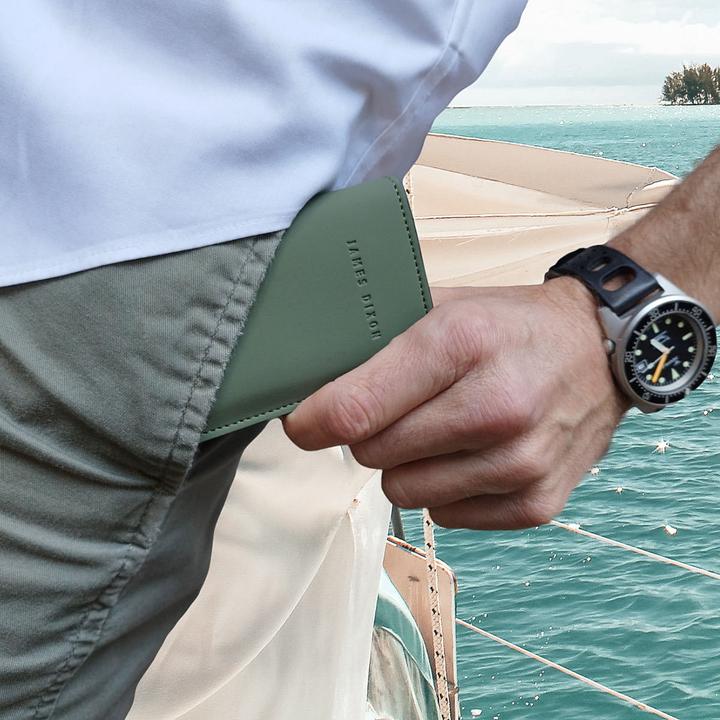 Actual product image James Dixon Botón Nautica