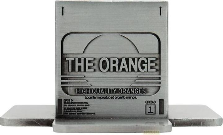 Actual product image Fanattik Metal Gear Solid 2 Replica Cardboard Box