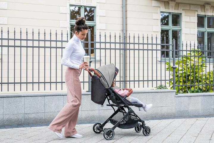 Actual product image MoMi Estelle