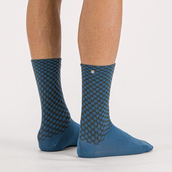 Blu bacca, Scarafaggio