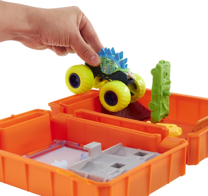 Image du produit Hot Wheels Monster Trucks Stunt N' Go Fossil Playset (EC)