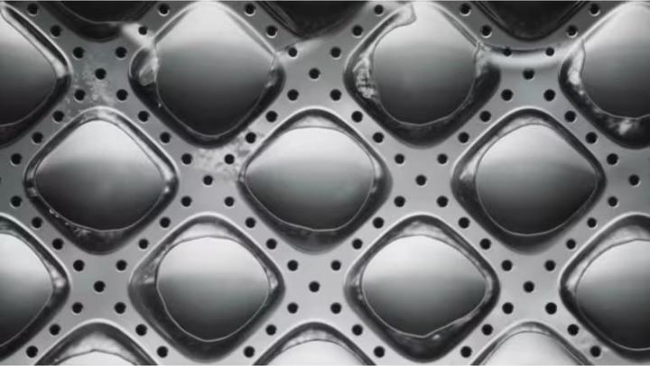 Actual product image Electrolux EW9F284GREEN Front loading washing machine 8 kg 1400 rpm White (8 kg, Left)