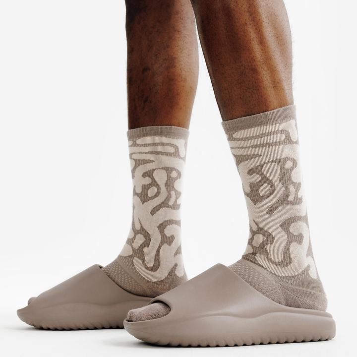 Actual product image Decathlon Badeschlappen Slides Damen/Herren - braun (41, 42)