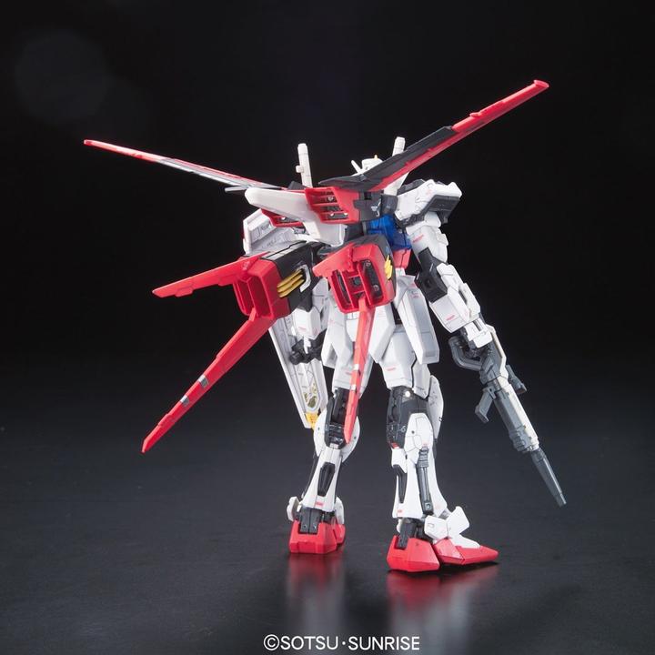 Actual product image Bandai 1/144 RG GAT-X105 AILE STRIKE GUNDAM