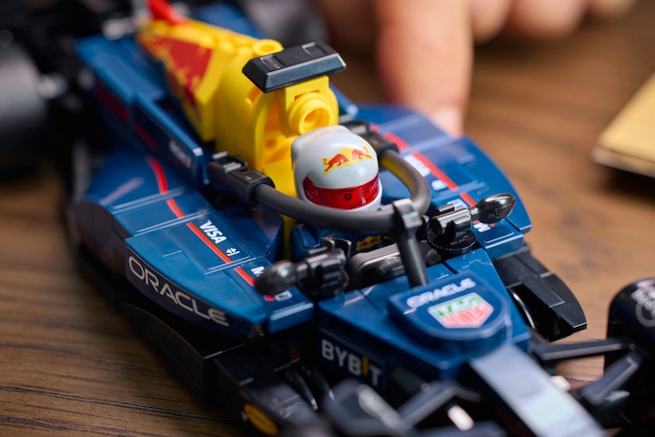 Produktbild LEGO Oracle Red Bull Racing RB20 F1 Rennauto (77243, LEGO Speed Champions)