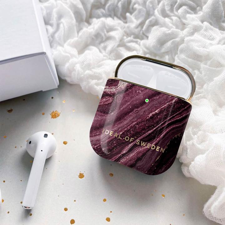 Actual product image iDeal Of Sweden Printed (Headphone sleeve)