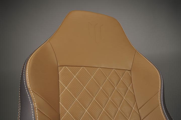Actual product image Subsonic Apollon Classic / Signature Havana Brown seat