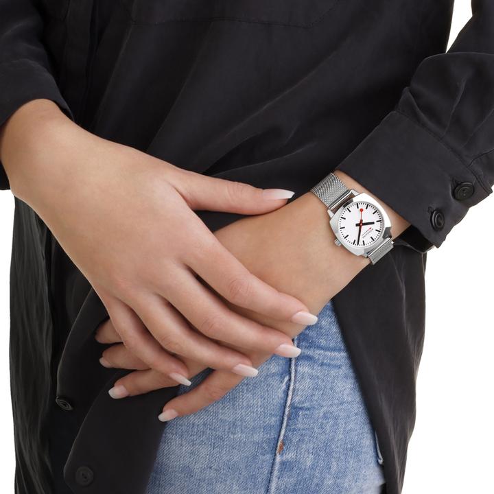 Immagine prodotto Mondaine Petite Cushion (Orologio da polso analogico, 31 mm)