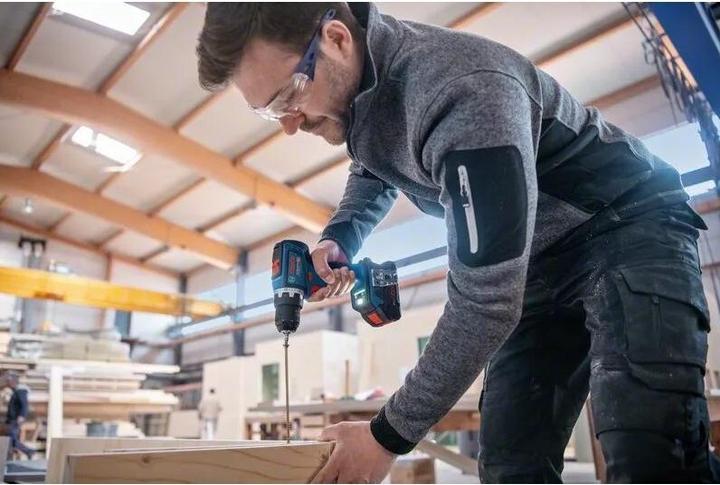 Actual product image Bosch Professional GSR 18V-90 C