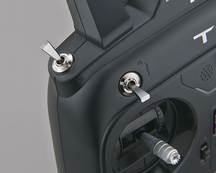 Image du produit Futaba T6K-R3006SB-2.4G Mode 2 sans batterie / chargeur