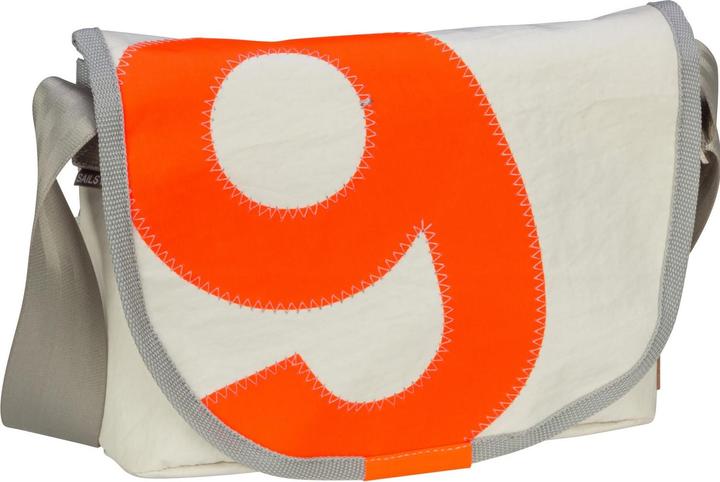 Number orange, Sand, White