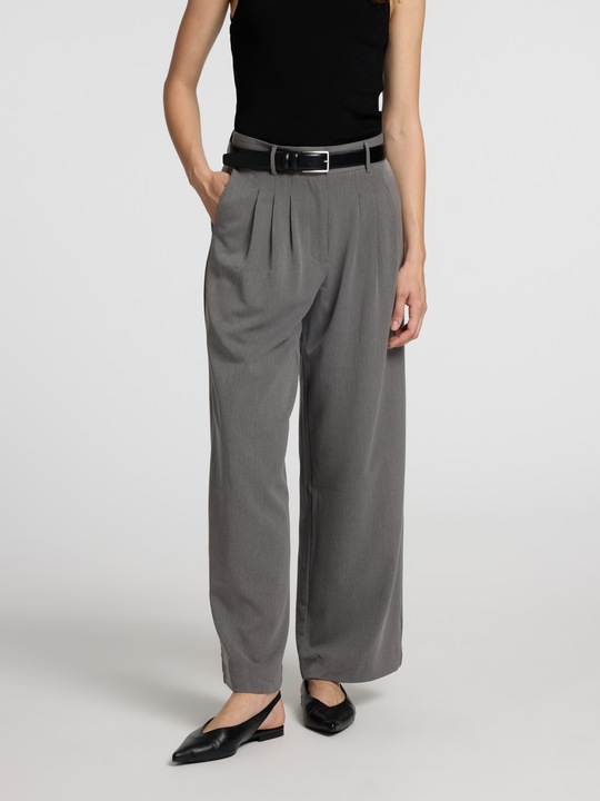 Produktbild Selected Femme Bundfalten Hose mit weitem Bein (38)