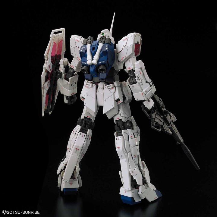 Actual product image Bandai Gundam - Unicorn Real Grade