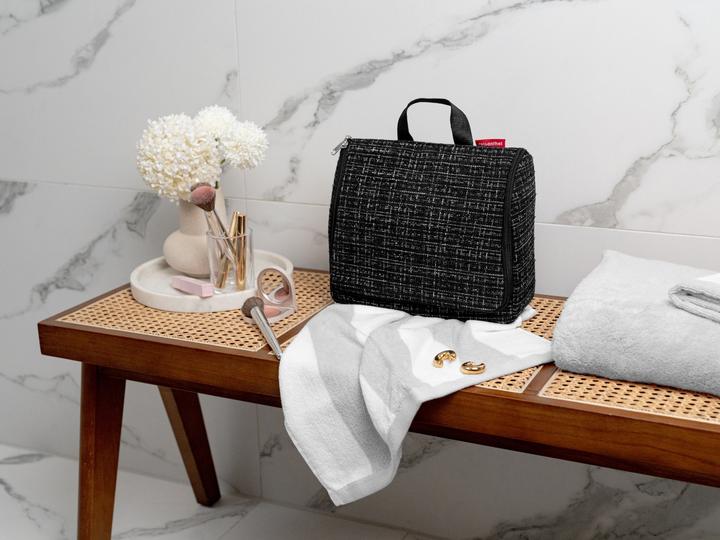 Actual product image reisenthel toiletbag XL bouclé black (4 l)