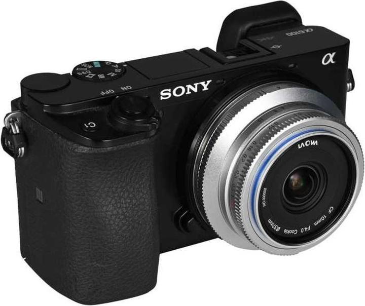Image du produit Laowa 10mm 1:4 Pancake Sony E-Mount (APS-C) argent (Mise au point manuelle) (Nouveauté) (Sony E, APS-C / DX)