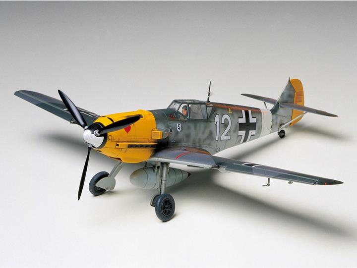 Actual product image Tamiya Messerschmitt BF109E-4/7 Trop