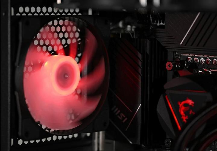 Image du produit Action Actina 5901443347002 PC AMD Ryzen™ 7 7700X 32 GB DDR5-SDRAM 1 TB SSD AMD Radeon RX 7800 XT Midi Towe (1000 Go, 32 Go, AMD Ryzen 7 7700X, Radeon RX 7800 XT)