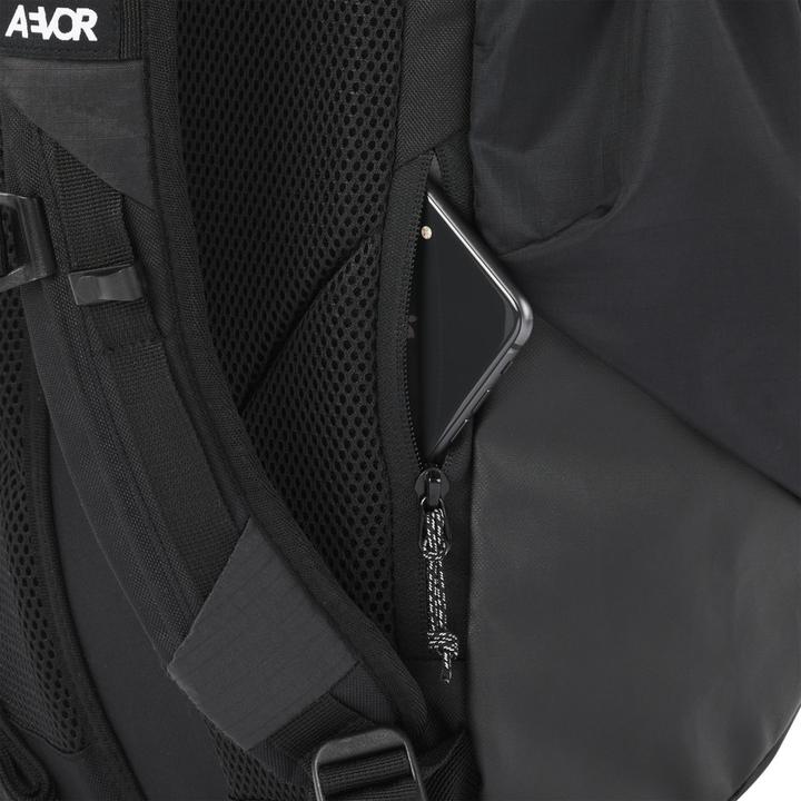 Actual product image Aevor Proof (28 l)