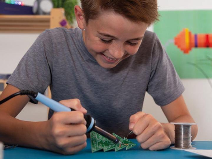 Image du produit Whadda Bausatz Weinachtsbaum mit blinkenden LEDs (Divers)