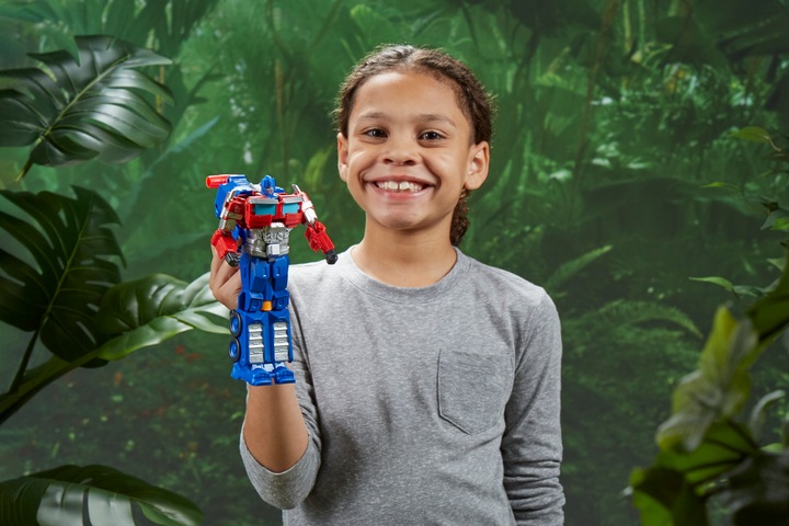 Produktbild Hasbro Transformer MV7 Optimus Prime Blaster 2in1