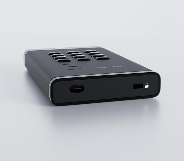 Actual product image iStorage diskAshur PRO3 SSD 8TB (8 TB)