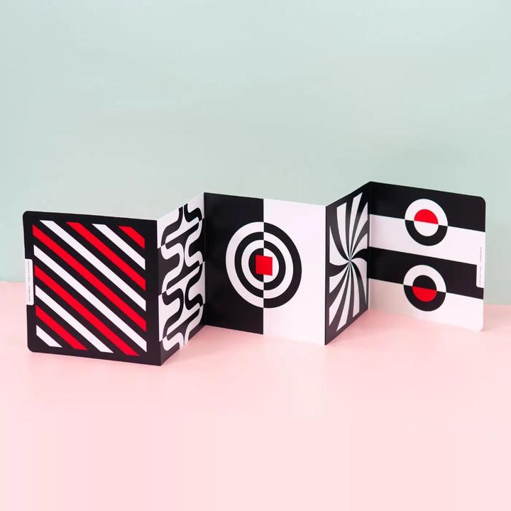 Immagine prodotto Priya & Peanut Reversible Black & White Sensory Board for Newborns – Tummy Time Toy 0+ Months