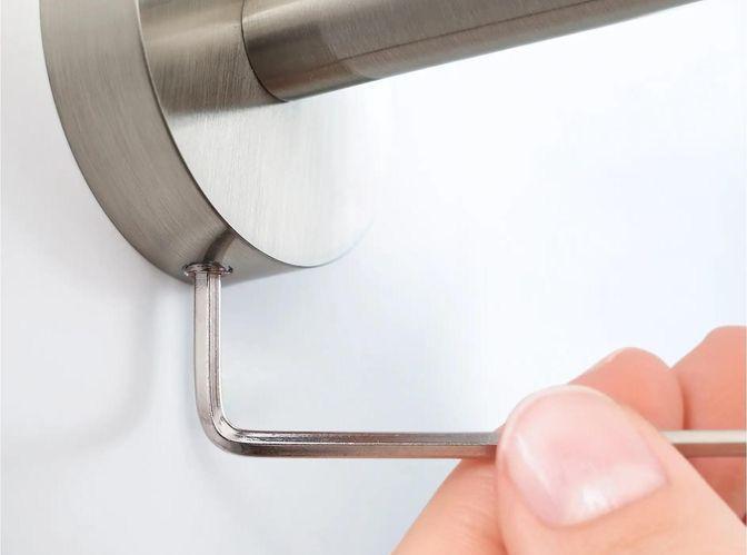 Immagine prodotto tesa Porta rotolo di carta igienica MOON con soluzione adesiva senza trapano