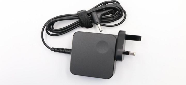 Actual product image Lenovo AC adapter (20 2.25A) (FRU01FR129) (45 W)
