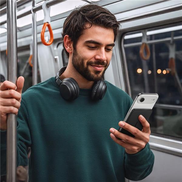 Actual product image Anker MagGo 5K Slim (5000 mAh, 15 W, 18.50 Wh)