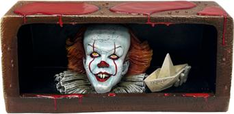 Produktbild Nemesis Now Es Figur Pennywise Drain 8 cm