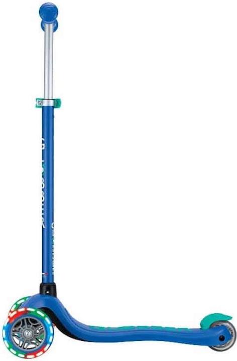 Actual product image Globber Primo Plus Lights incl. children's helmet - 3 Wheels Scooter