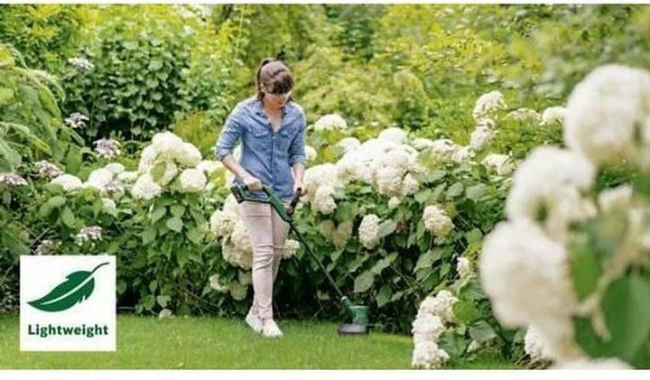 Actual product image Bosch Home & Garden EasyMower 18V-32-200 (1x4,0Ah) + EasyGrassCut 18V-26 (Baretool) (Rechargeable battery operated)