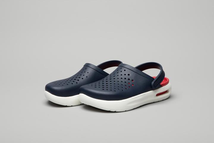 Produktbild Crocs InMotion Clog (40)