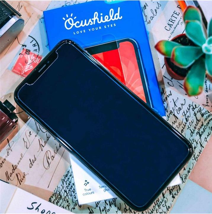Actual product image Ocushield Anti Blue Light Screen Protector (1 Piece, Apple iPhone 12 Pro Max)