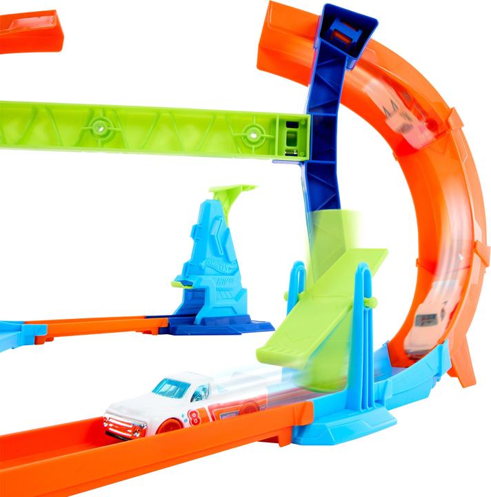 Produktbild Hot Wheels Corkscrew Jump Champion