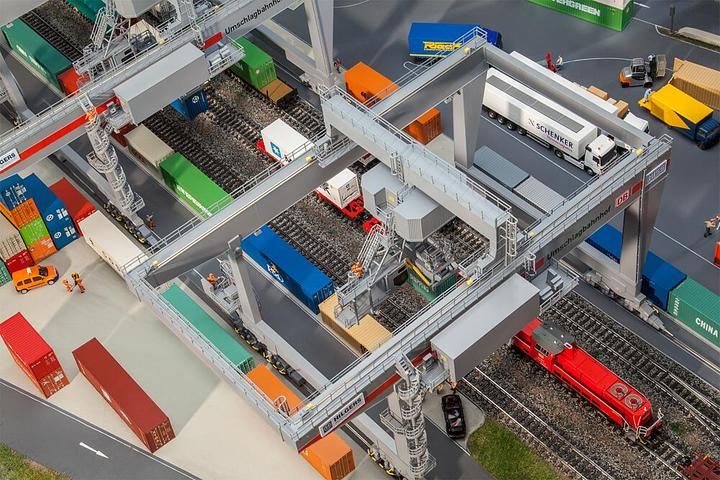 Produktbild Faller Containerbrücke